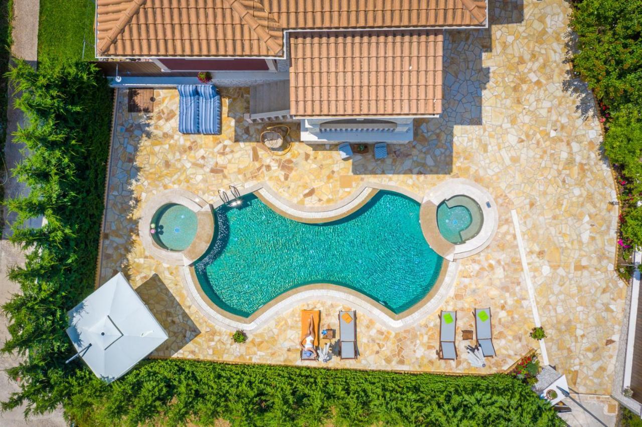 Fairytale Villa Apolpaina ภายนอก รูปภาพ